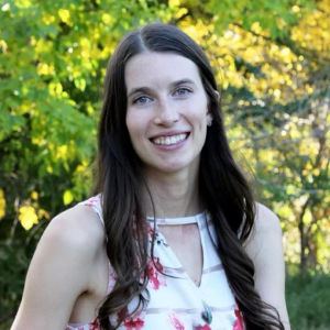 Headshot of Hallie Hovdenes