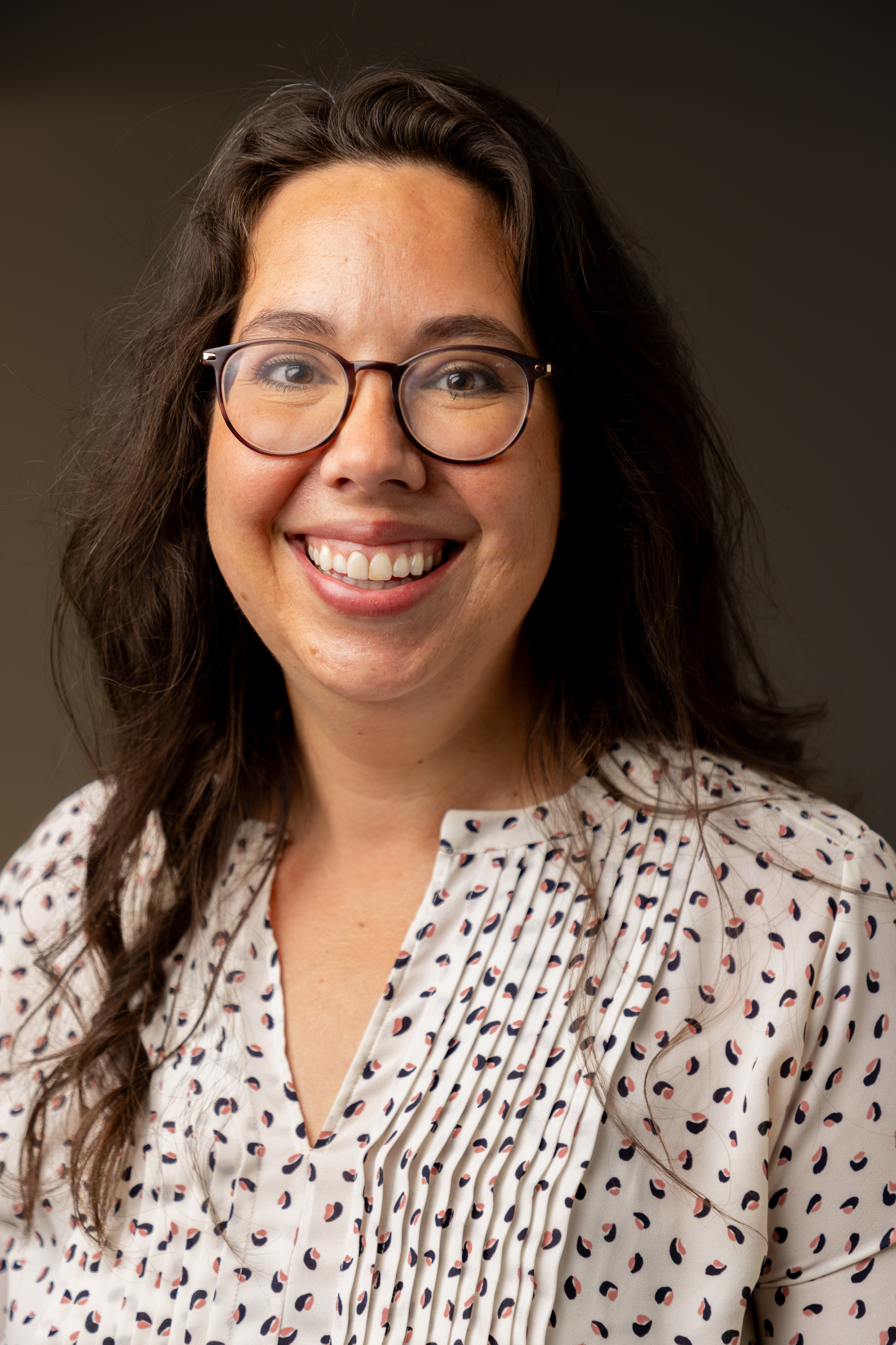 Profile Picture: 300w x 400h