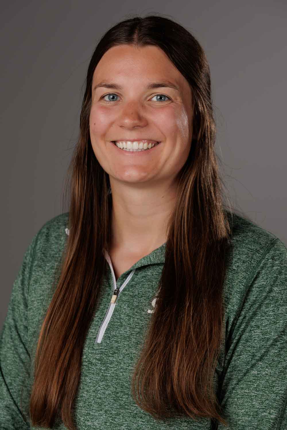 Profile Picture: 300w x 400h