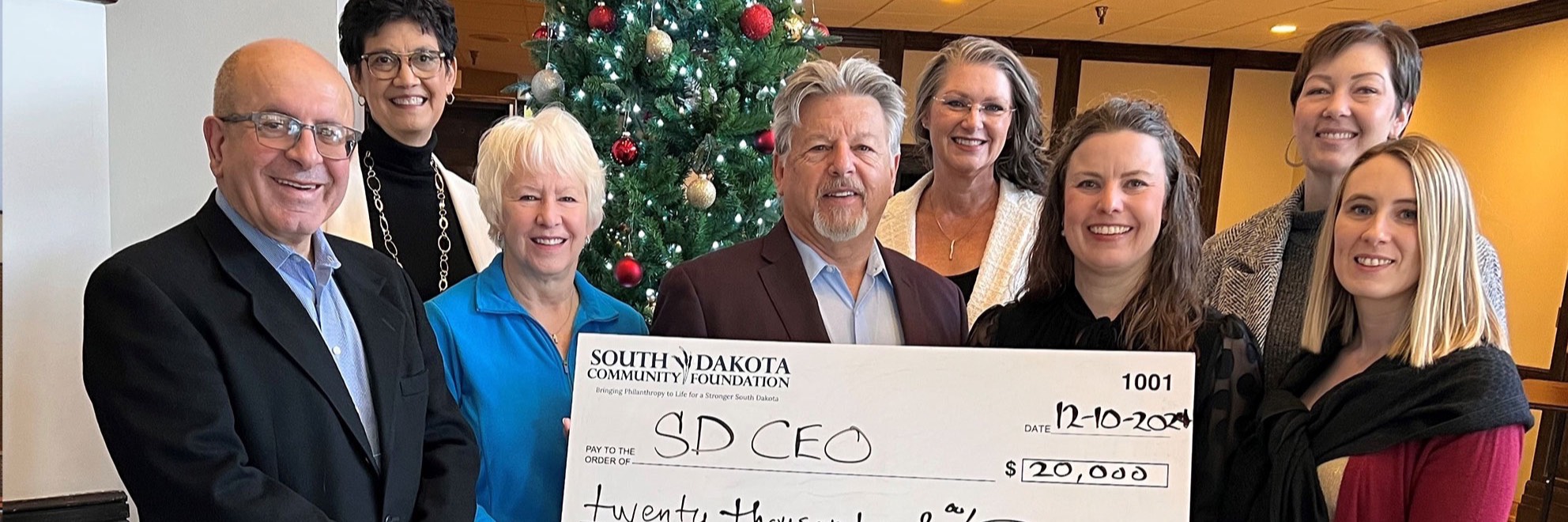 Hani Shafai, SDCF Board member; Michele Loobey-Gertsch, SD CEO West Advisory Board member; Marsha Burdick, SDCF Board member; Casey Peterson, SDCF Board member; Shasta Moreno, Black Hills Business Results; Elizabeth Freer, Director, SD CEO West Women’s Business Center; Claudine Bates, SD CEO West Advisory Board member; Ashley Wingert, Program Assistant, SD CEO West Women’s Business Center 